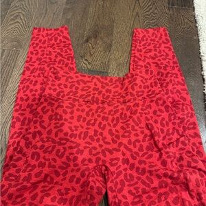 Bombshell sportswear Red Leopard Print Leggings large